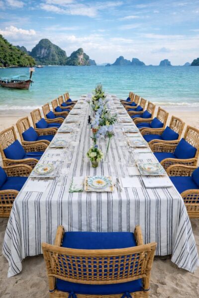 Tablecloth Blue Stripes (1.8-3.5/4 m)